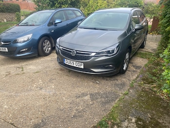 Used Vauxhall Astra 2019 for sale - 76231791: Photo 2