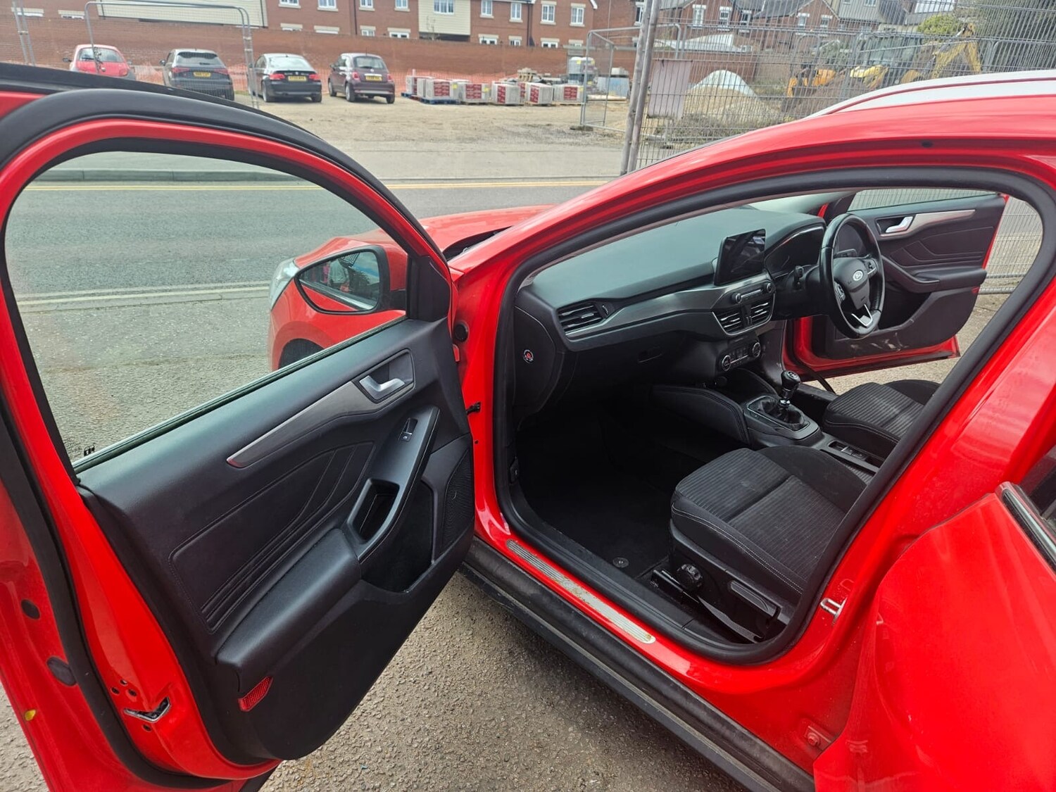 Used Ford Focus 2019 for sale - 78106042: Photo 9