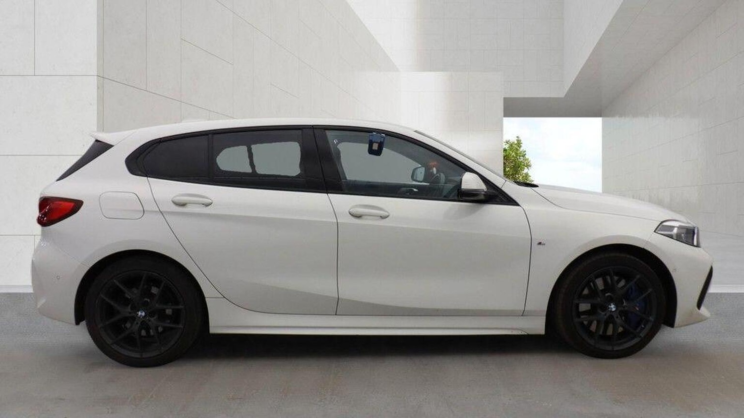 Used BMW 1 Series 2023 for sale - 78182863: Photo 5
