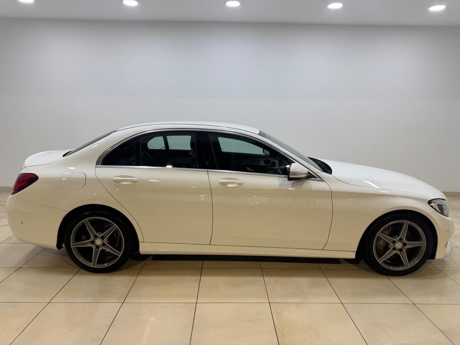 Used Mercedes-Benz C Class 2014 for sale - 78134930: Photo 10