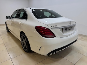 Used Mercedes-Benz C Class 2014 for sale - 78134930: Photo