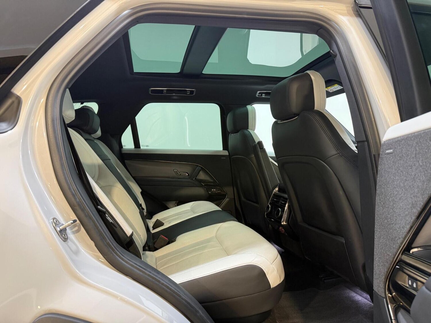 Used Land Rover Range Rover Sport 2023 for sale - 77551383: Photo 16