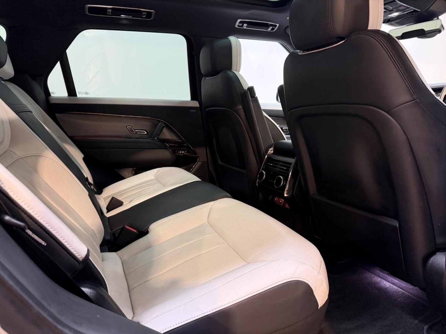 Used Land Rover Range Rover Sport 2023 for sale - 77551383: Photo 17