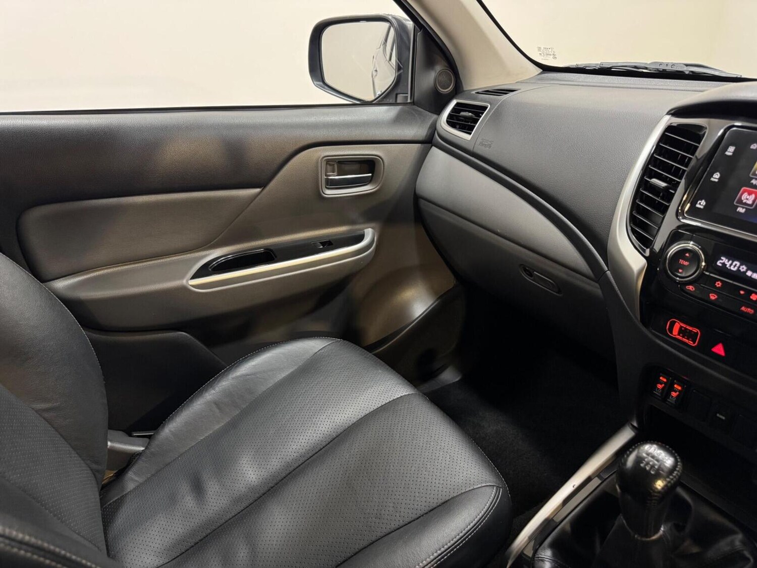 Used Mitsubishi L200 2018 for sale - 77953899: Photo 50