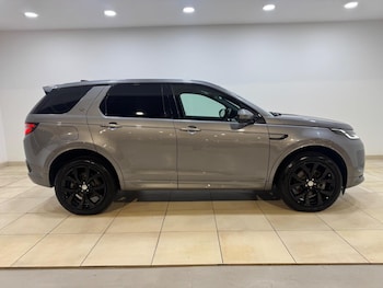 Used Land Rover Discovery Sport 2021 for sale - 79130807: Photo