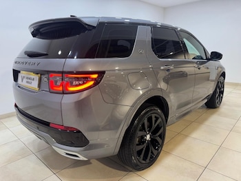 Used Land Rover Discovery Sport 2021 for sale - 79130807: Photo
