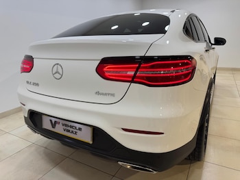 Used Mercedes-Benz GLC 2019 for sale - 78373528: Photo