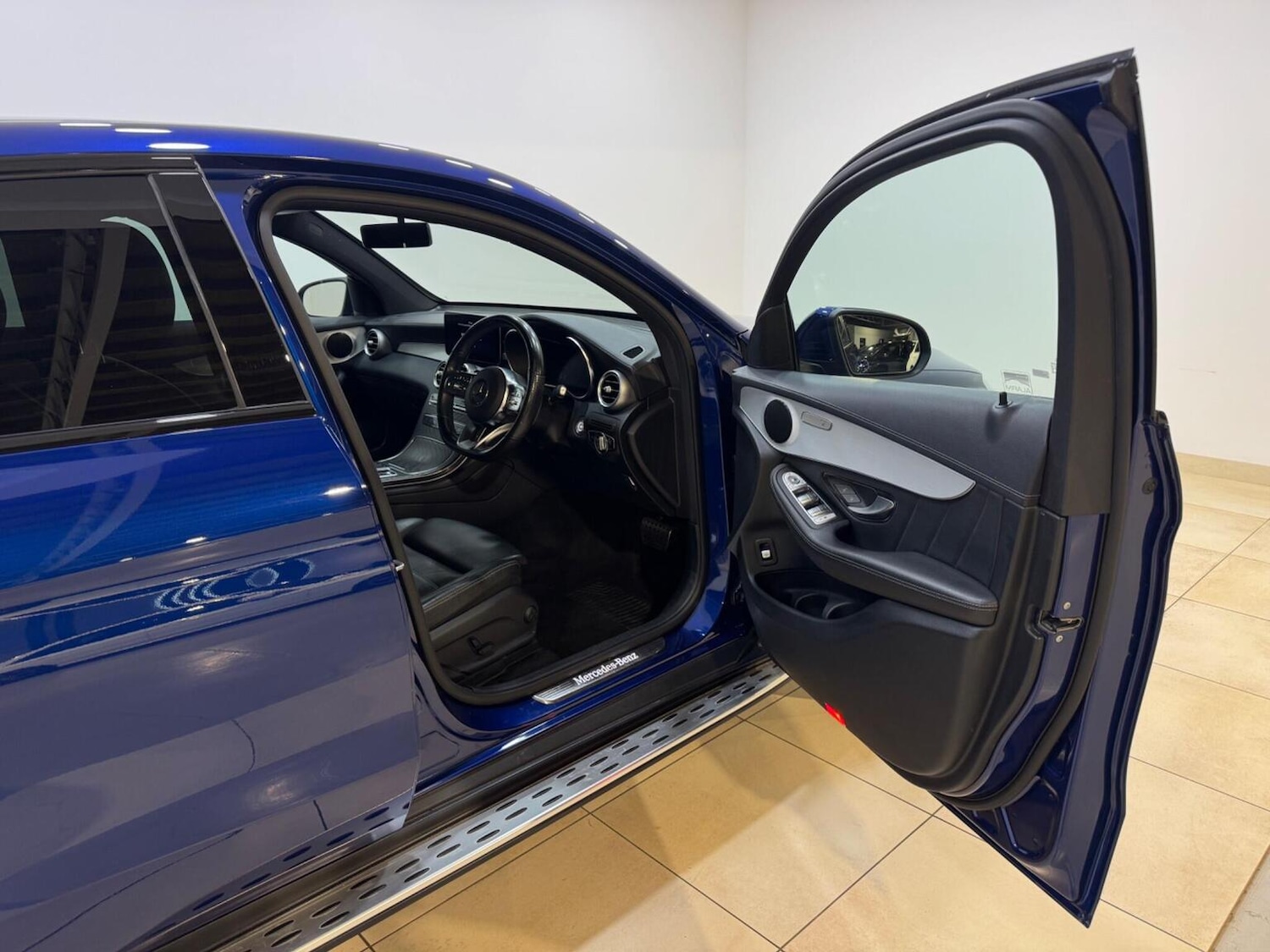 Used Mercedes-Benz GLC 2021 for sale - 77548200: Photo 19