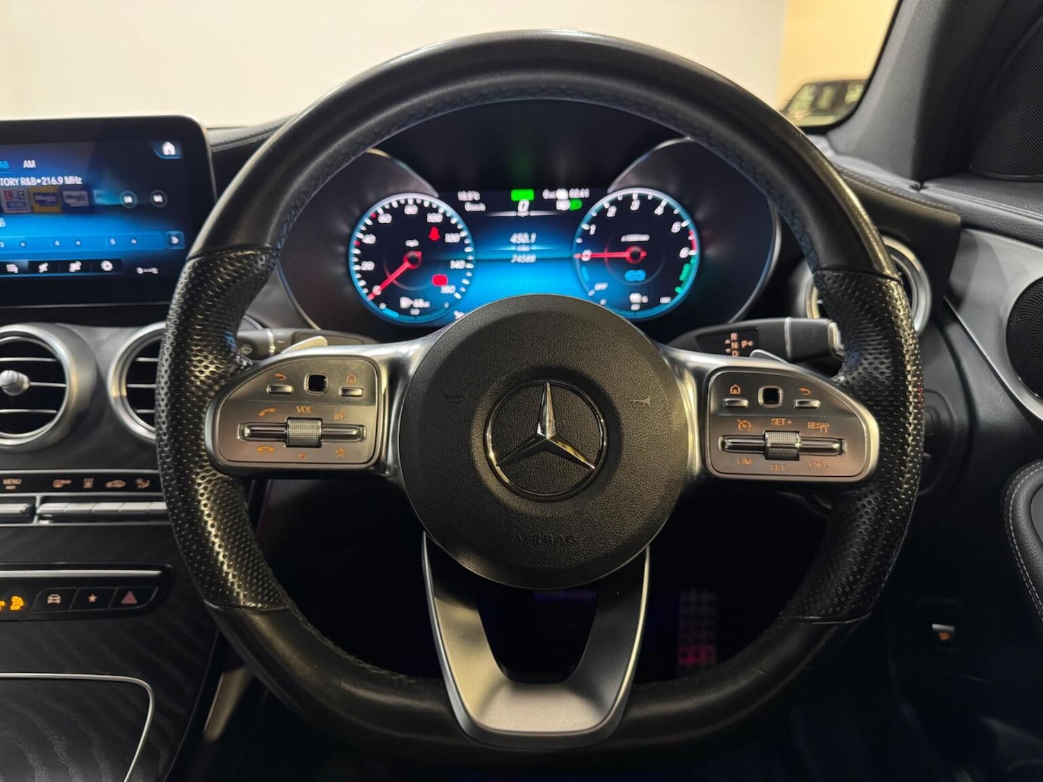 Used Mercedes-Benz GLC 2021 for sale - 77548200: Photo 32