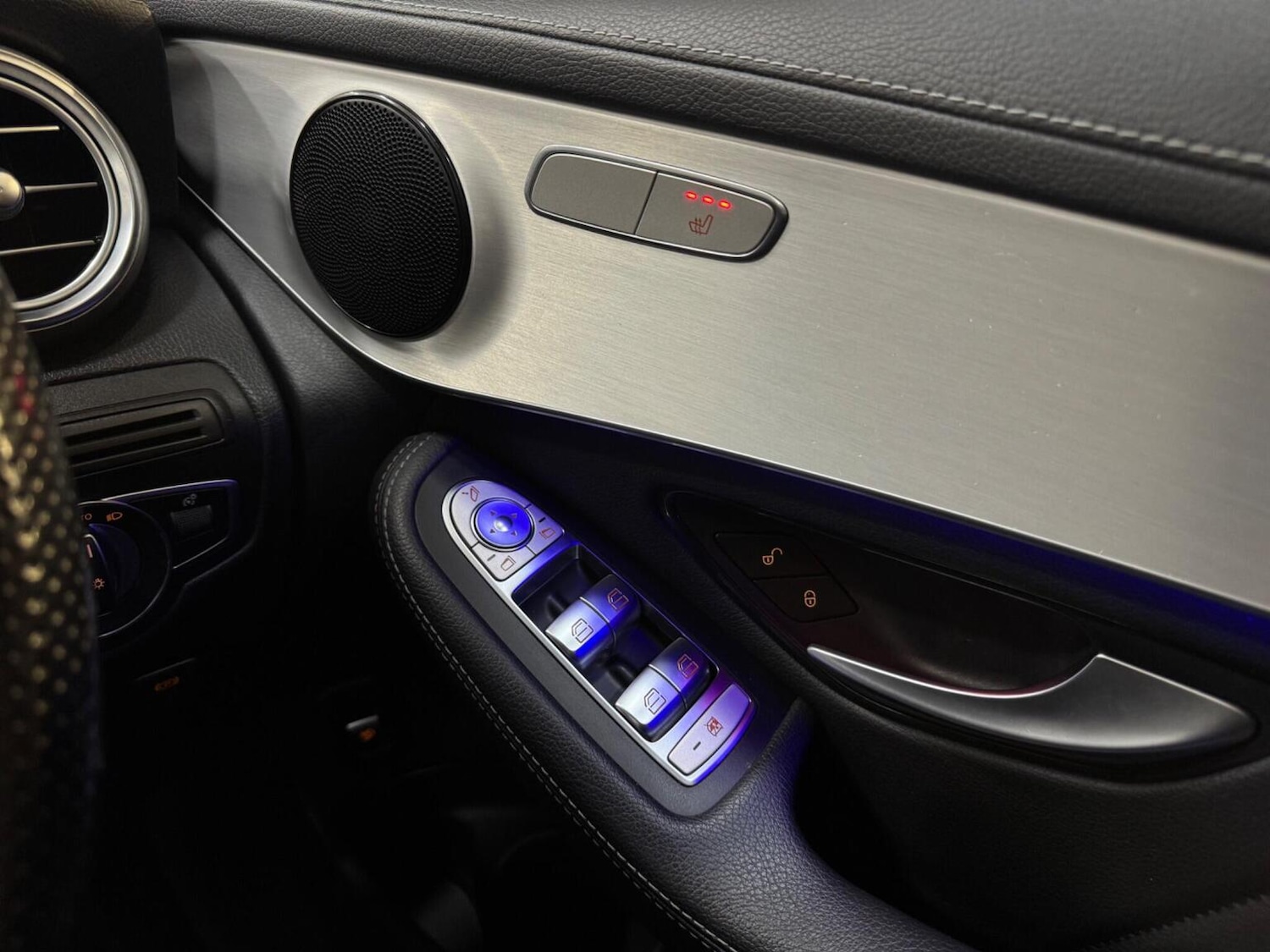 Used Mercedes-Benz GLC 2021 for sale - 77548200: Photo 50