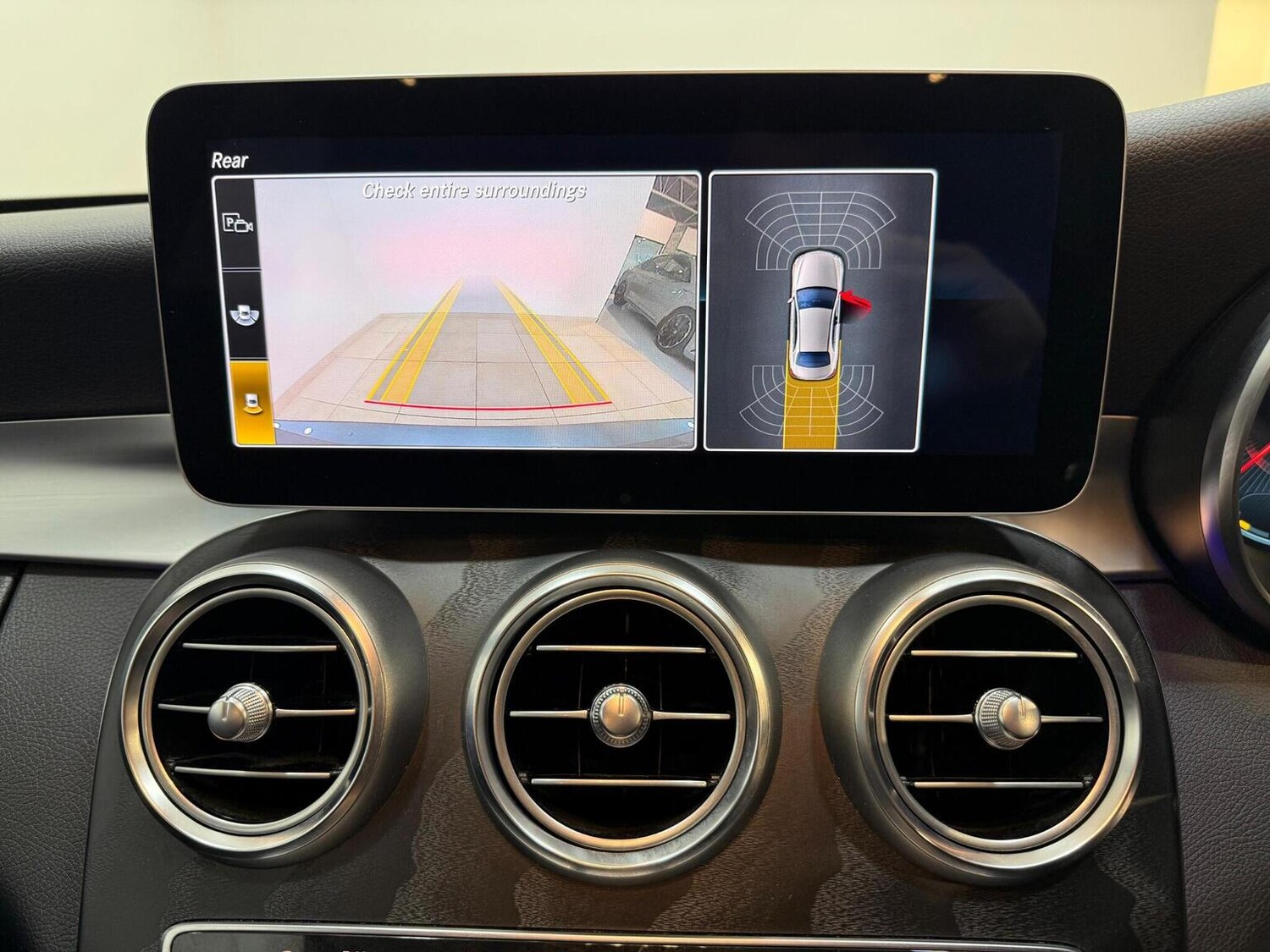 Used Mercedes-Benz C Class 2019 for sale - 78060544: Photo 15