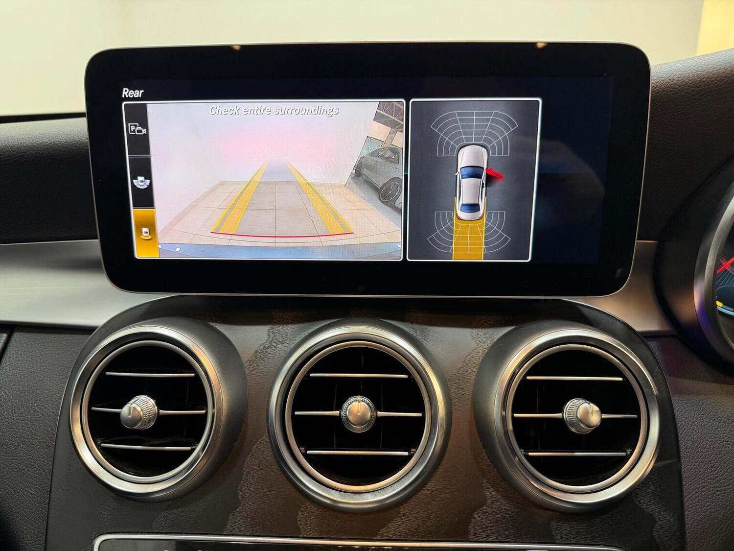 Used Mercedes-Benz C Class 2019 for sale - 78060544: Photo 30