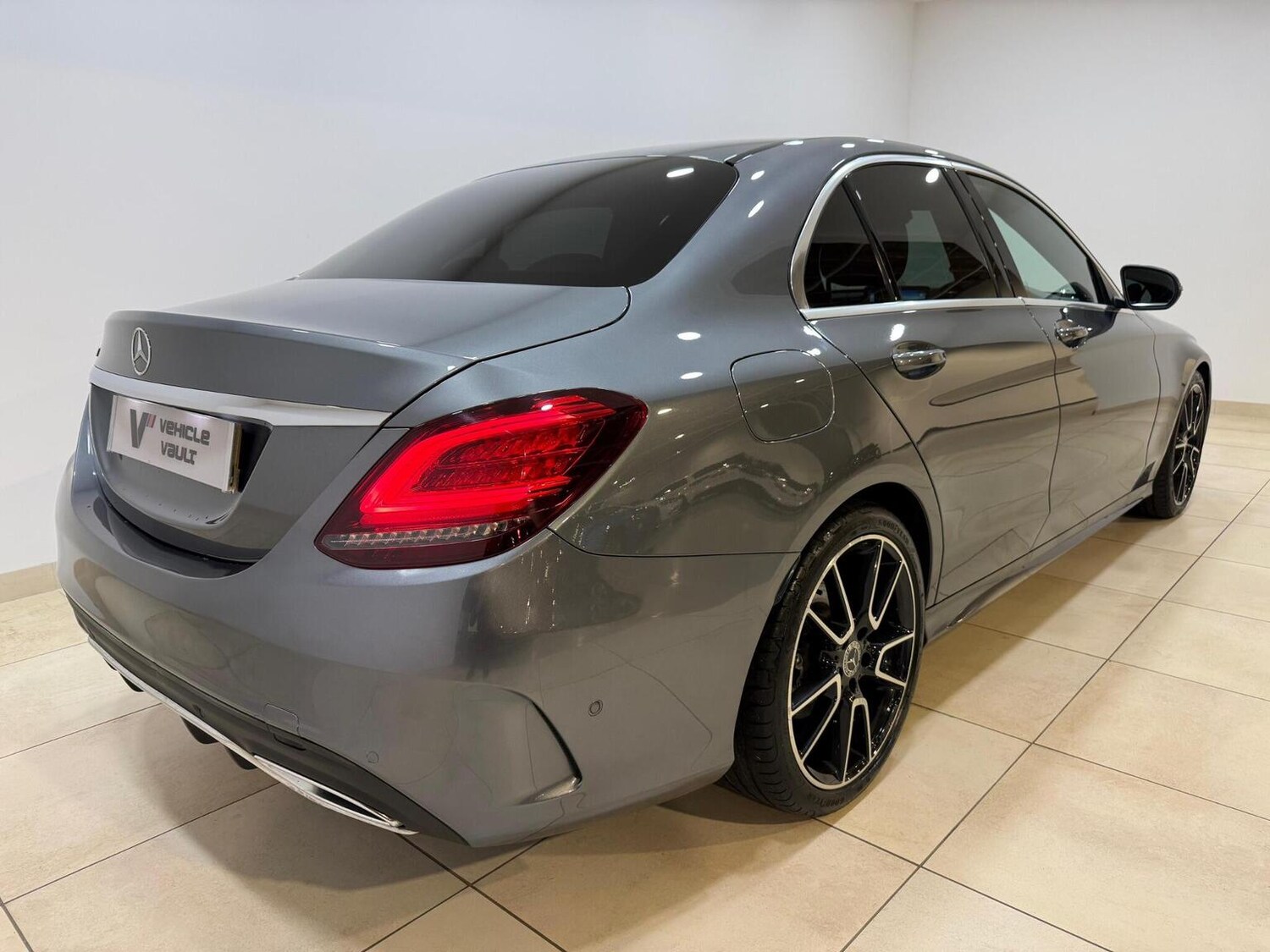 Used Mercedes-Benz C Class 2019 for sale - 78060544: Photo 6