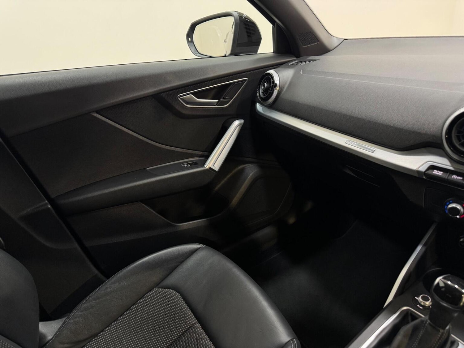 Used Audi Q2 2021 for sale - 77551371: Photo 51