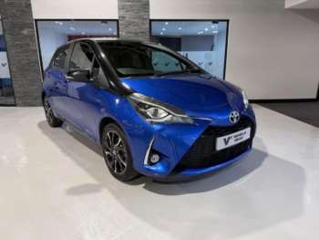 2017 - 1.5 VVT-i Blue Bi-Tone Euro 6 5dr