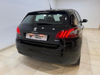 Used Peugeot 308 2016 for sale - 78420493: Photo