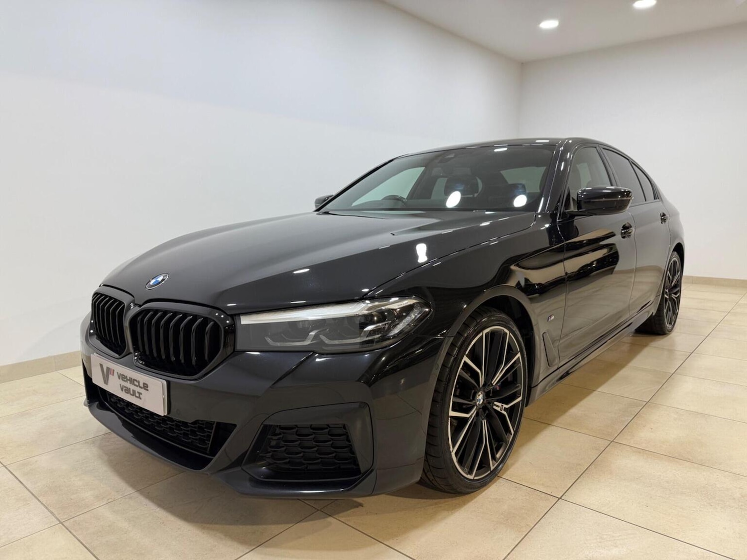 Used BMW 5 Series 2022 for sale - 77551382: Photo 2