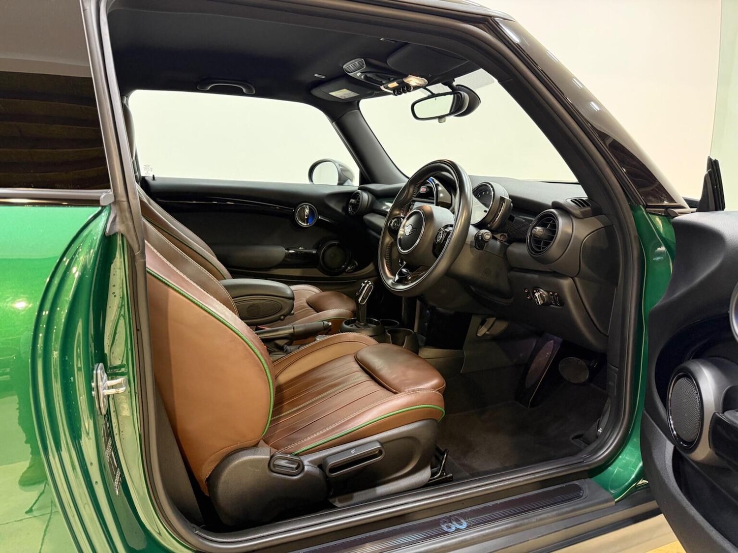 Used MINI Hatch 2019 for sale - 77551375: Photo 16