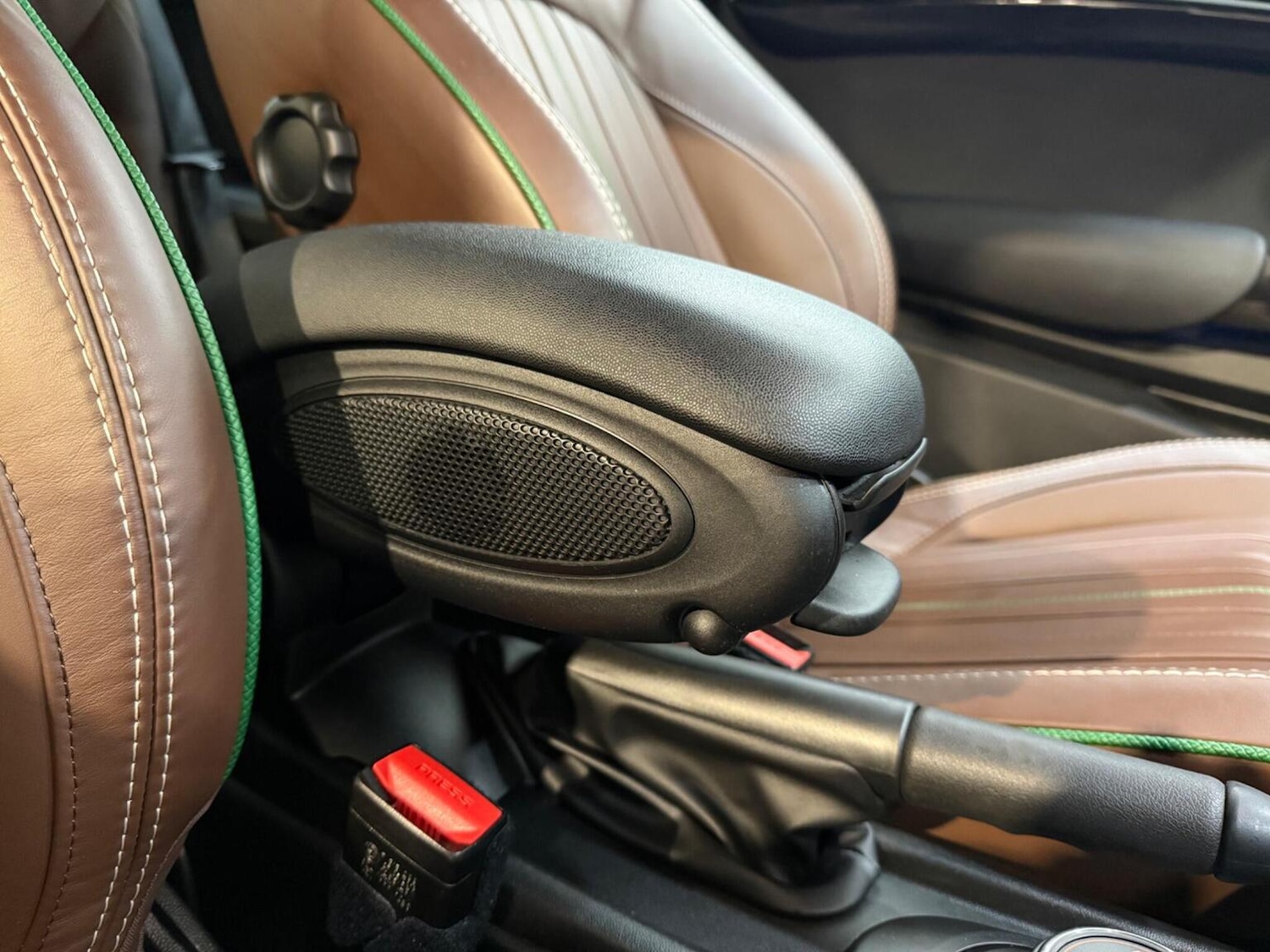 Used MINI Hatch 2019 for sale - 77551375: Photo 40