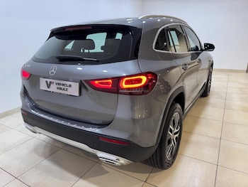 Used Mercedes-Benz GLA 2021 for sale - 79588720: Photo