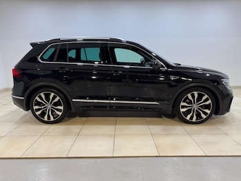 Used Volkswagen Tiguan 2017 for sale - 79073702: Photo
