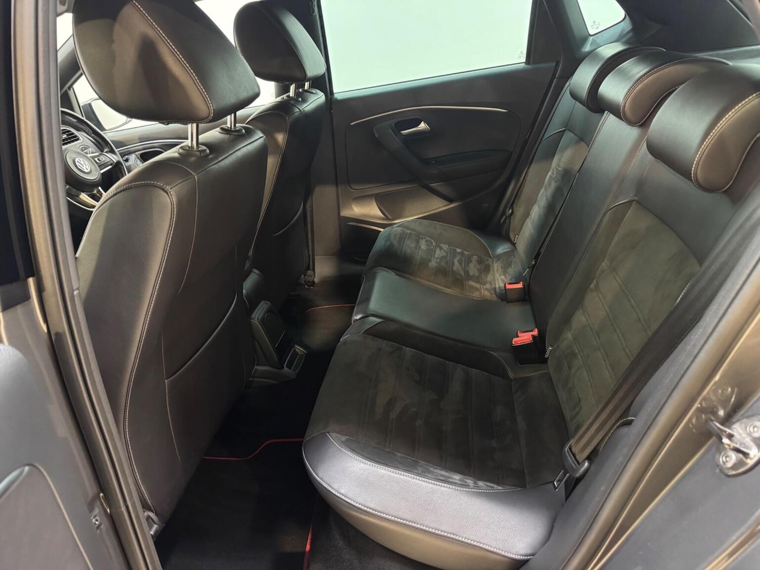 Used Volkswagen Polo 2017 for sale - 77649565: Photo 14