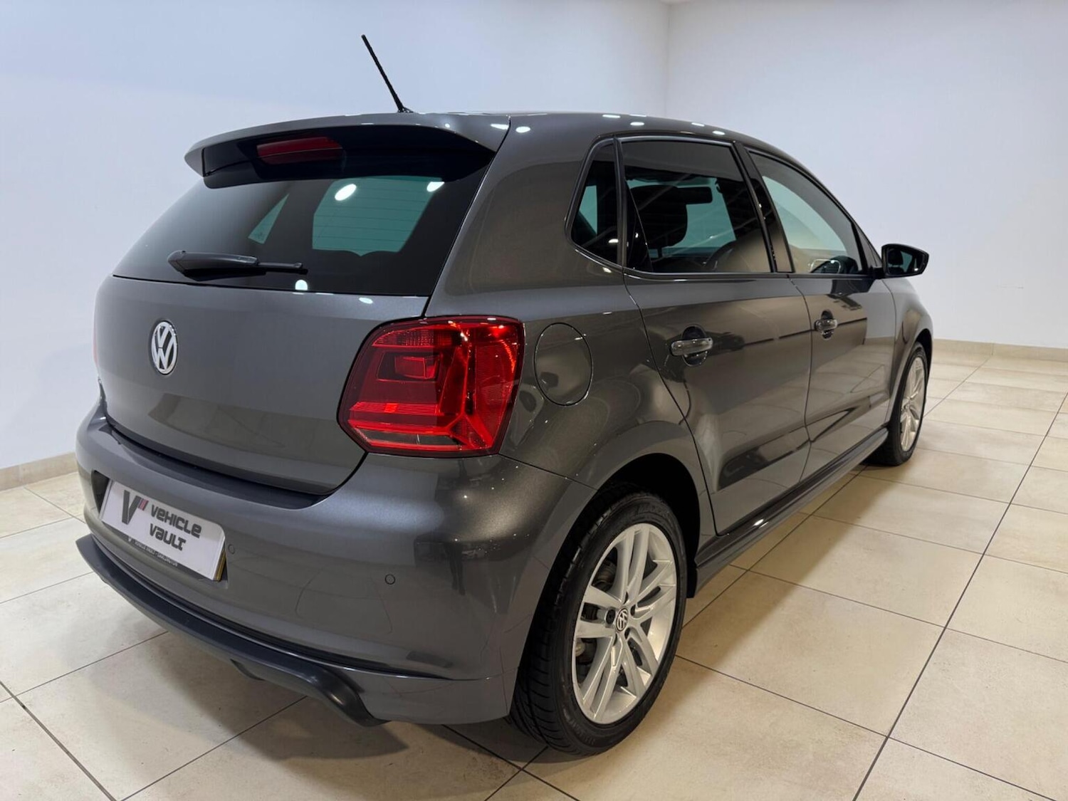 Used Volkswagen Polo 2017 for sale - 77649565: Photo 7