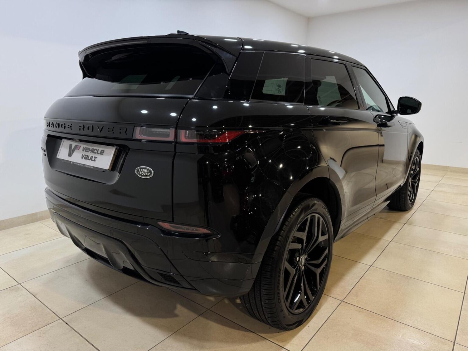 Used Land Rover Range Rover Evoque 2022 for sale - 77551389: Photo 3