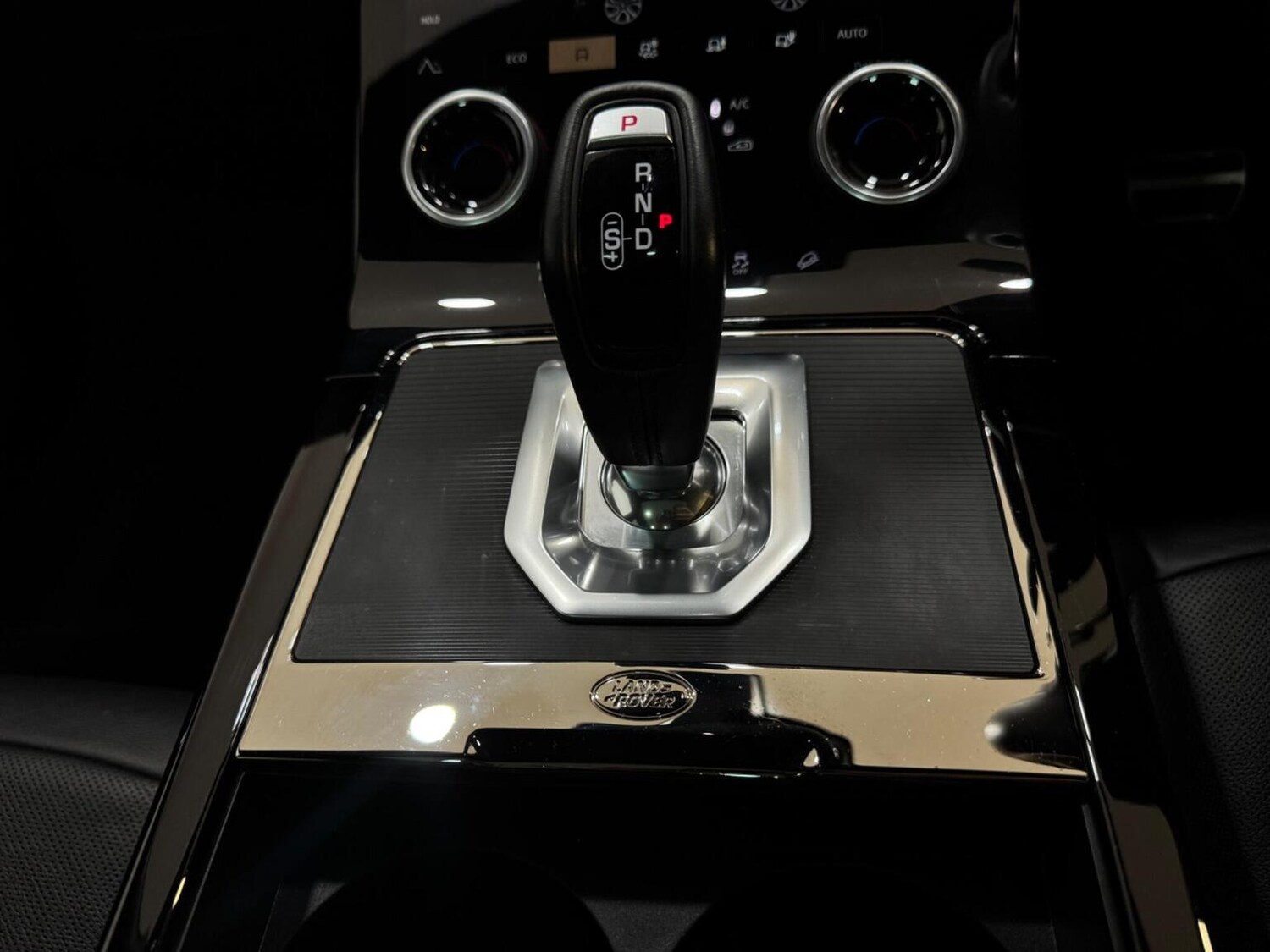 Used Land Rover Range Rover Evoque 2022 for sale - 77551389: Photo 37