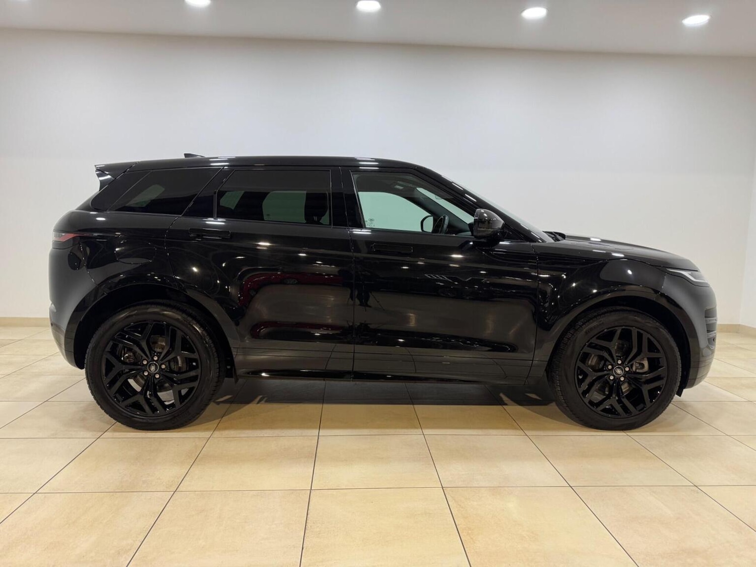 Used Land Rover Range Rover Evoque 2022 for sale - 77551389: Photo 4