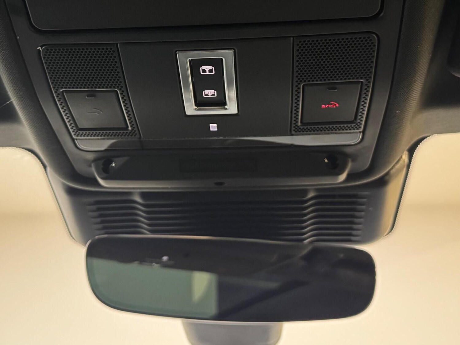 Used Land Rover Range Rover Evoque 2022 for sale - 77551389: Photo 40