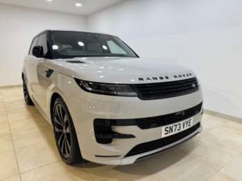 2023 - 3.0 D300 MHEV Dynamic SE Auto 4WD Euro 6 (s/s) 5dr