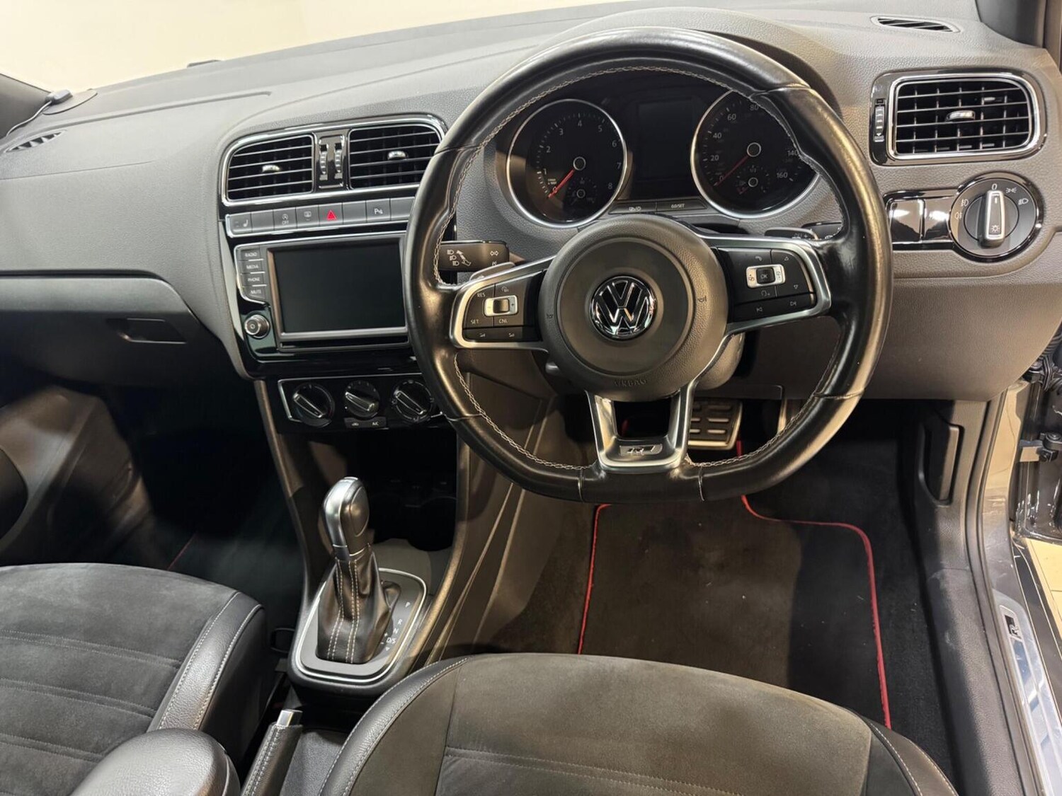 Used Volkswagen Polo 2017 for sale - 77551365: Photo 20