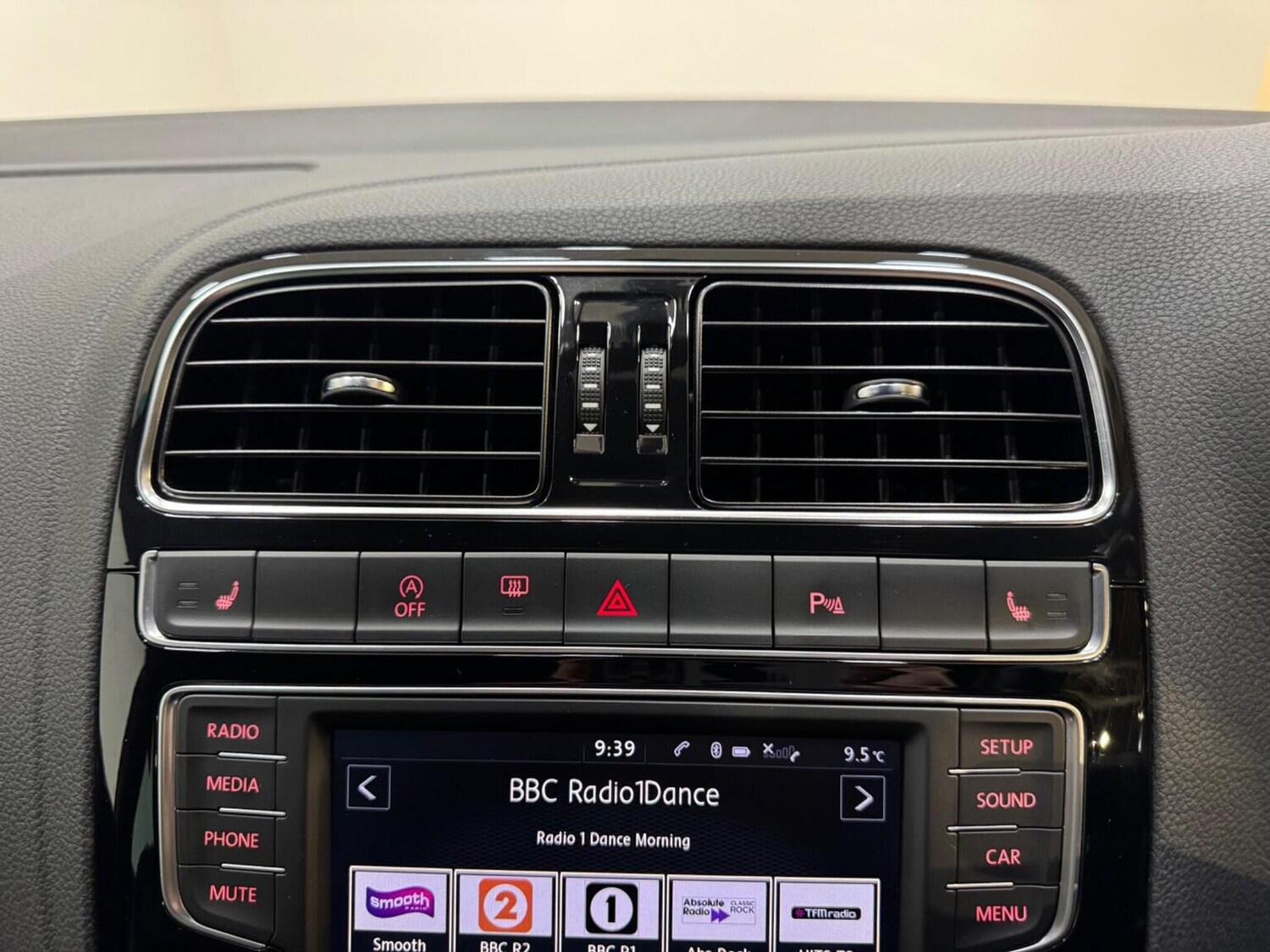 Used Volkswagen Polo 2017 for sale - 77551365: Photo 26