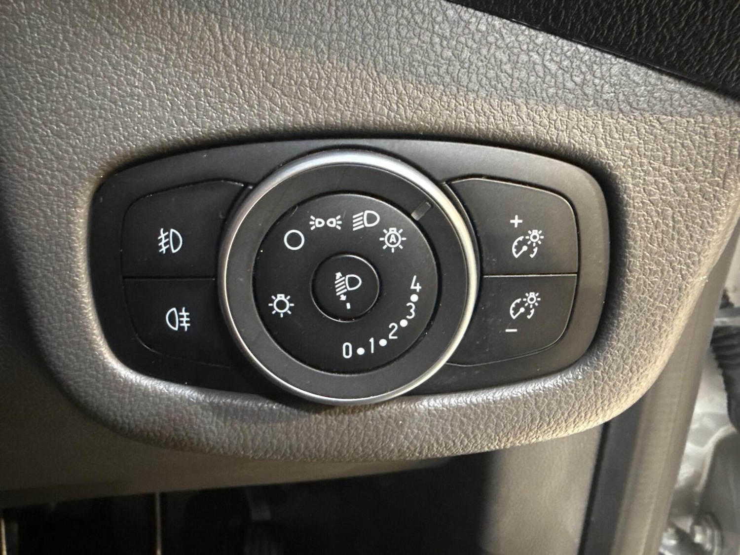 Used Ford Transit Connect 2021 for sale - 77551384: Photo 31