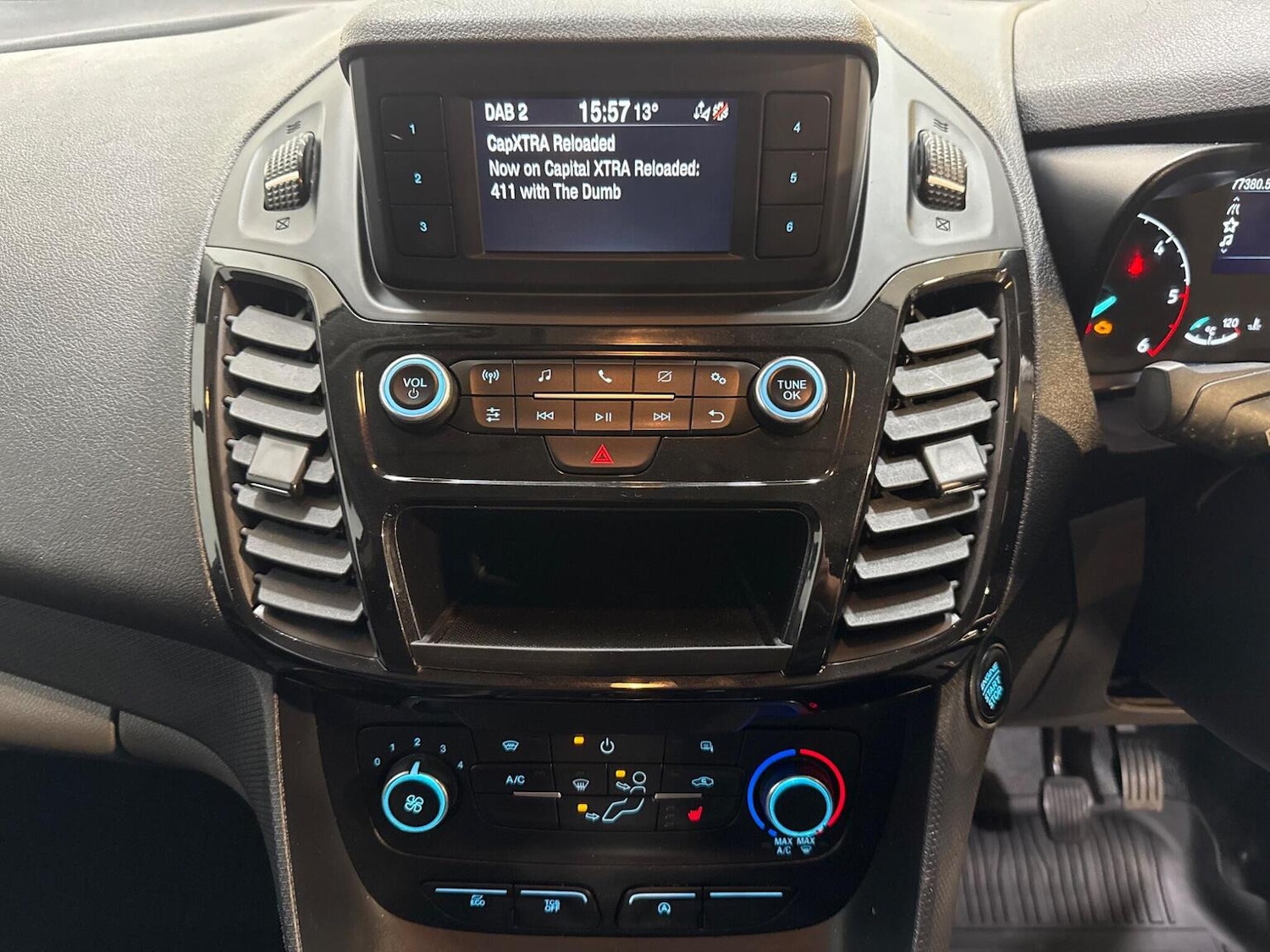 Used Ford Transit Connect 2021 for sale - 77551384: Photo 38