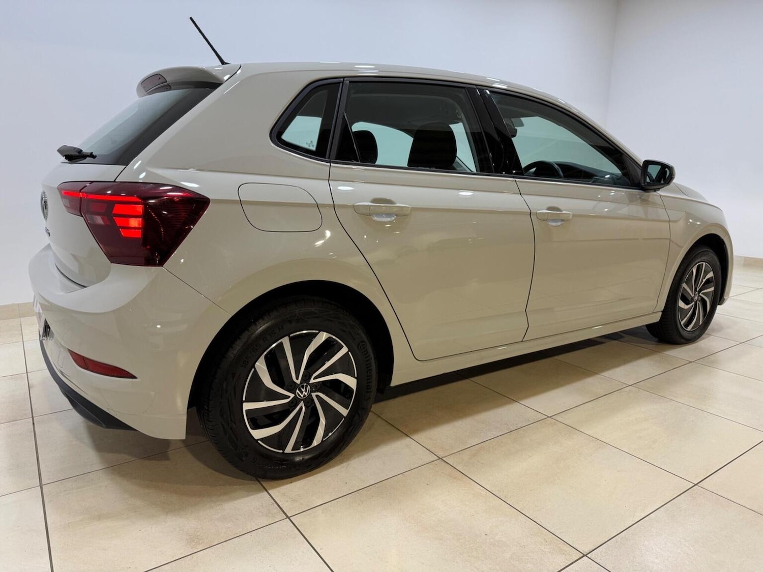 Used Volkswagen Polo 2023 for sale - 77548303: Photo 10