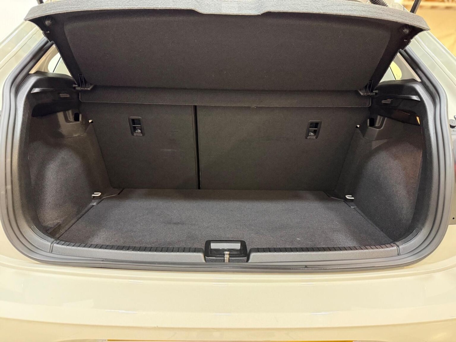 Used Volkswagen Polo 2023 for sale - 77548303: Photo 38