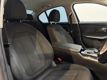 Used BMW 3 Series 2019 for sale - 78489154: Photo