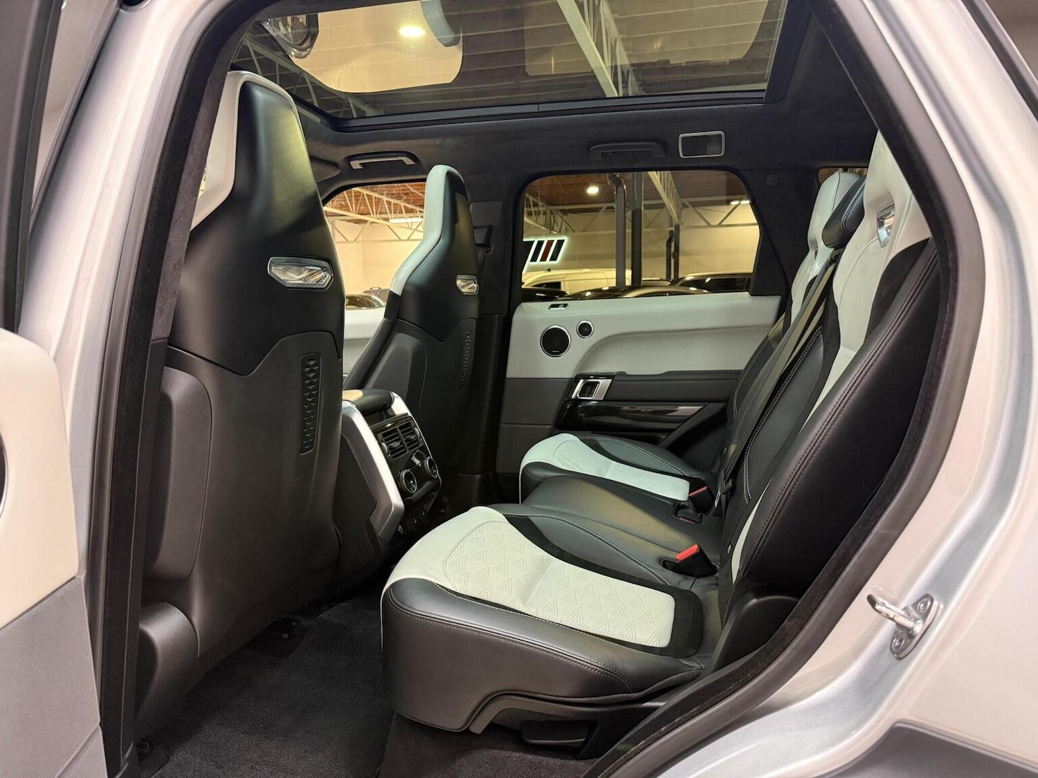 Used Land Rover Range Rover Sport 2018 for sale - 77551378: Photo 19