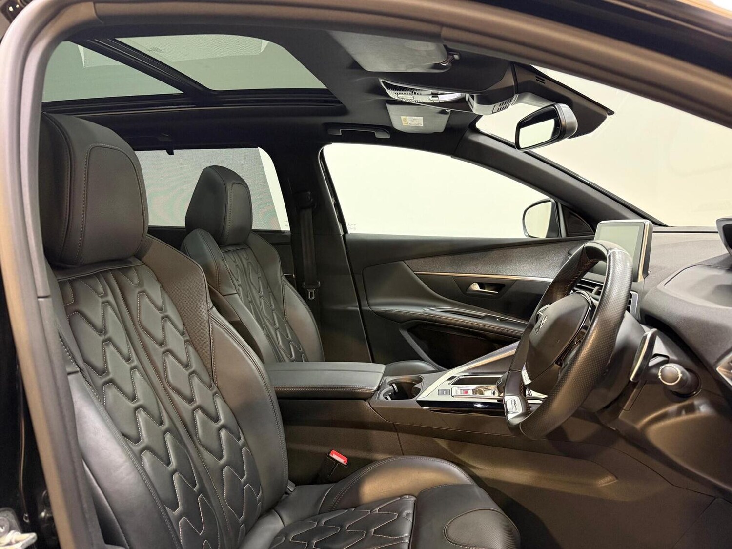 Used Peugeot 5008 2019 for sale - 77551380: Photo 25