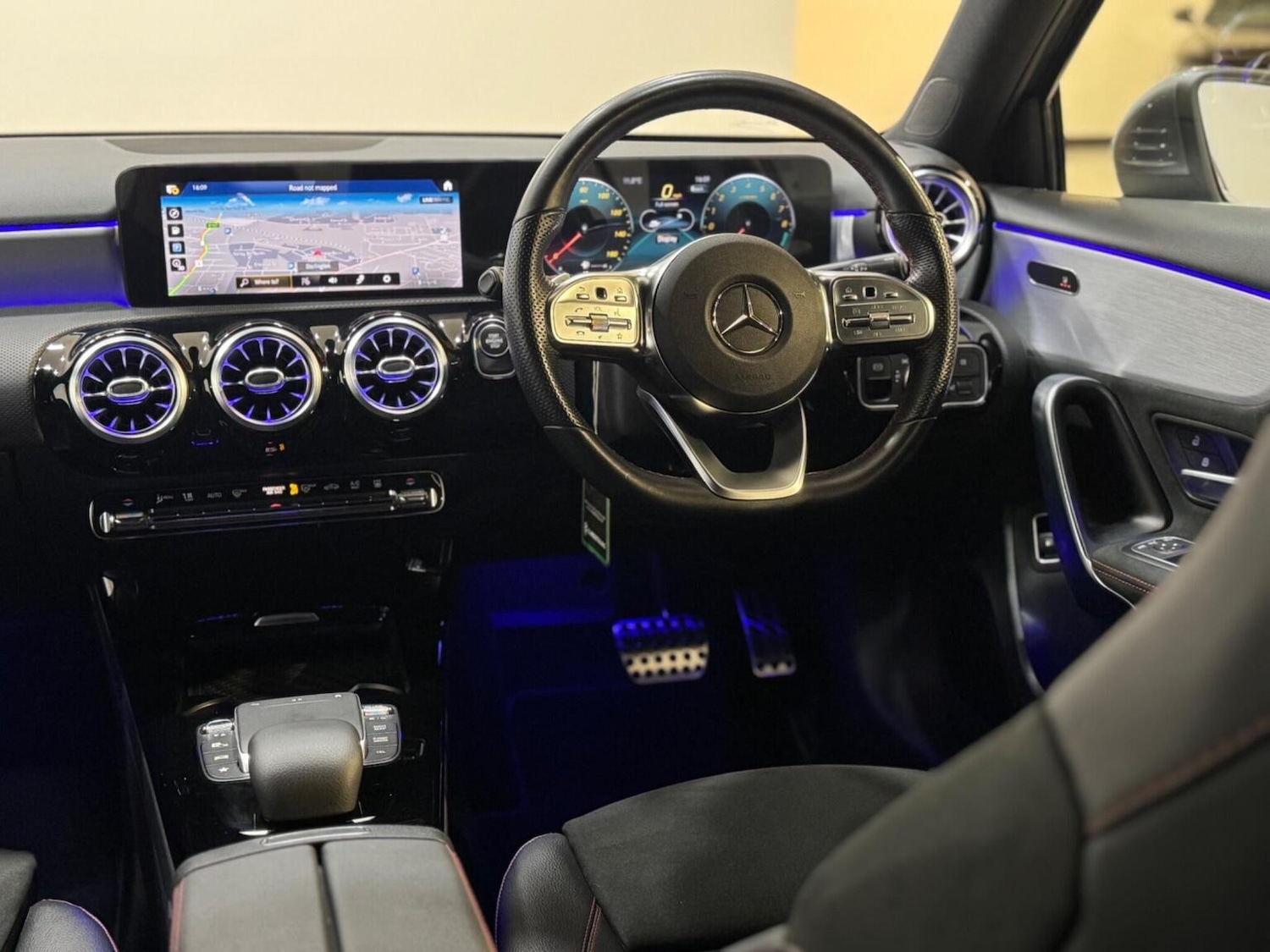 Used Mercedes-Benz A-Class 2020 for sale - 77609977: Photo 24