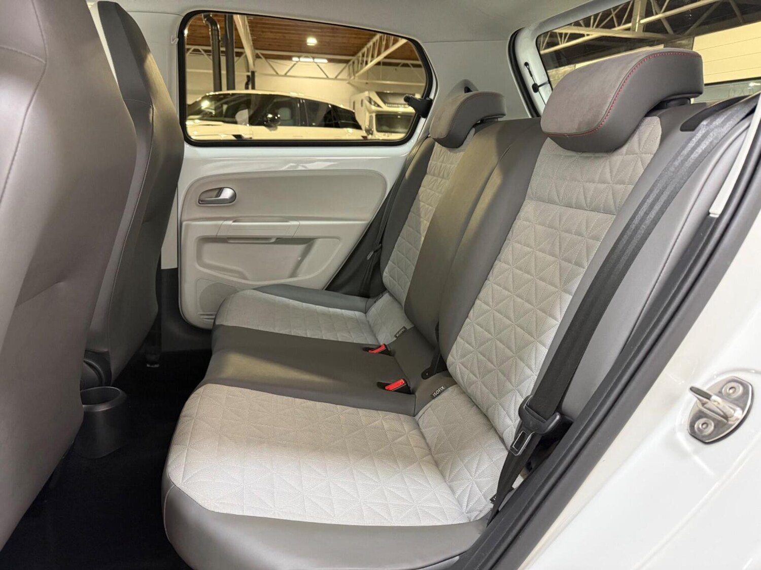 Used Volkswagen up! 2018 for sale - 77551385: Photo 23