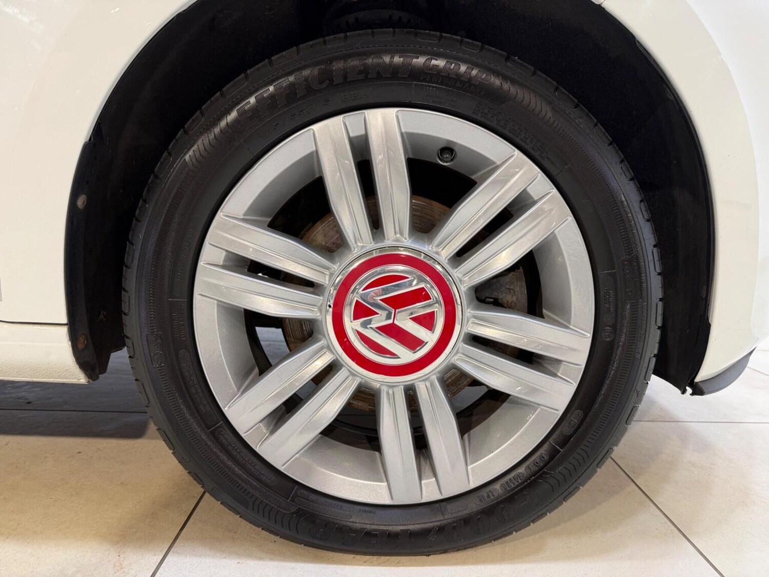 Used Volkswagen up! 2018 for sale - 77551385: Photo 28