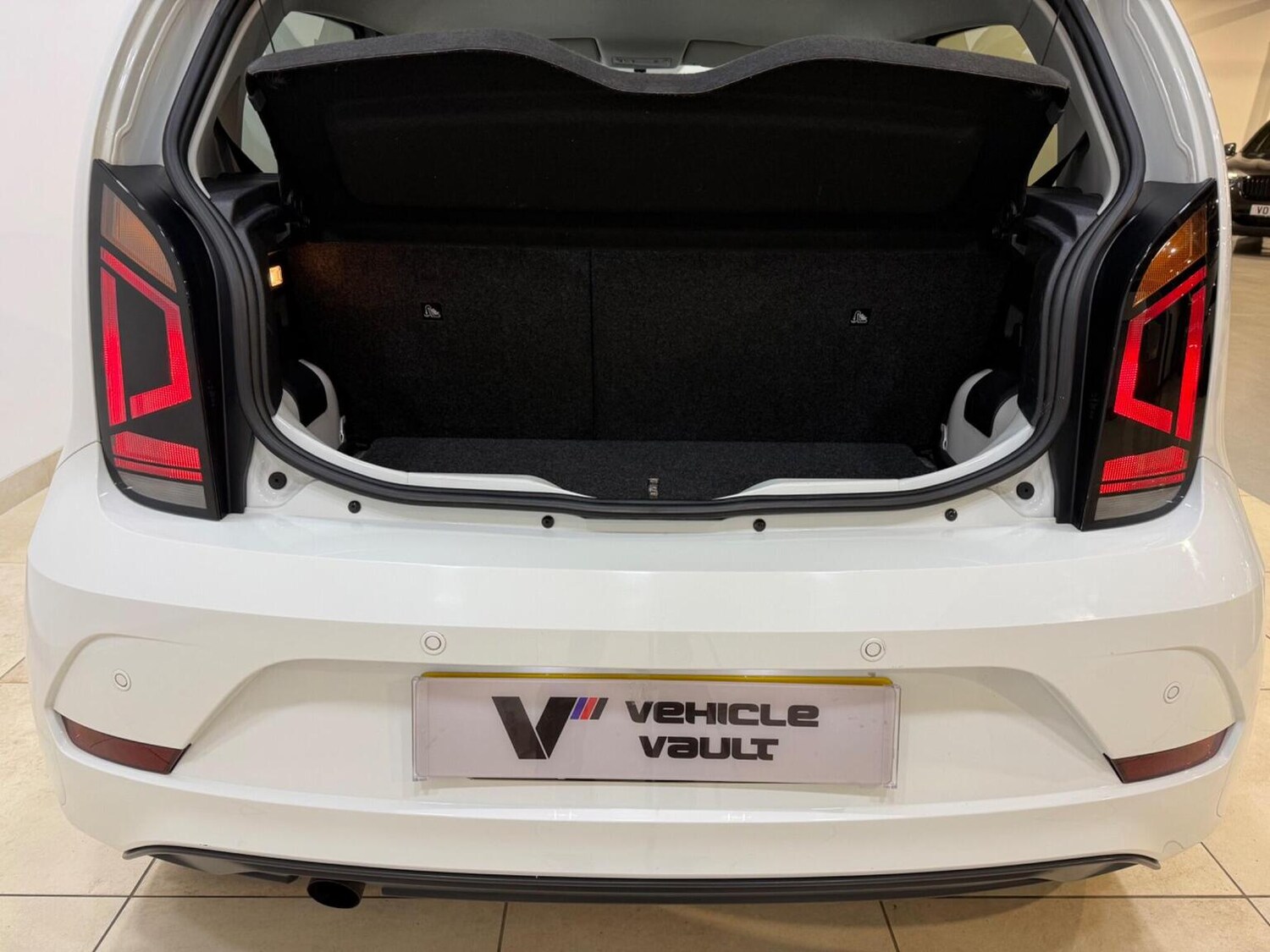 Used Volkswagen up! 2018 for sale - 77551385: Photo 39