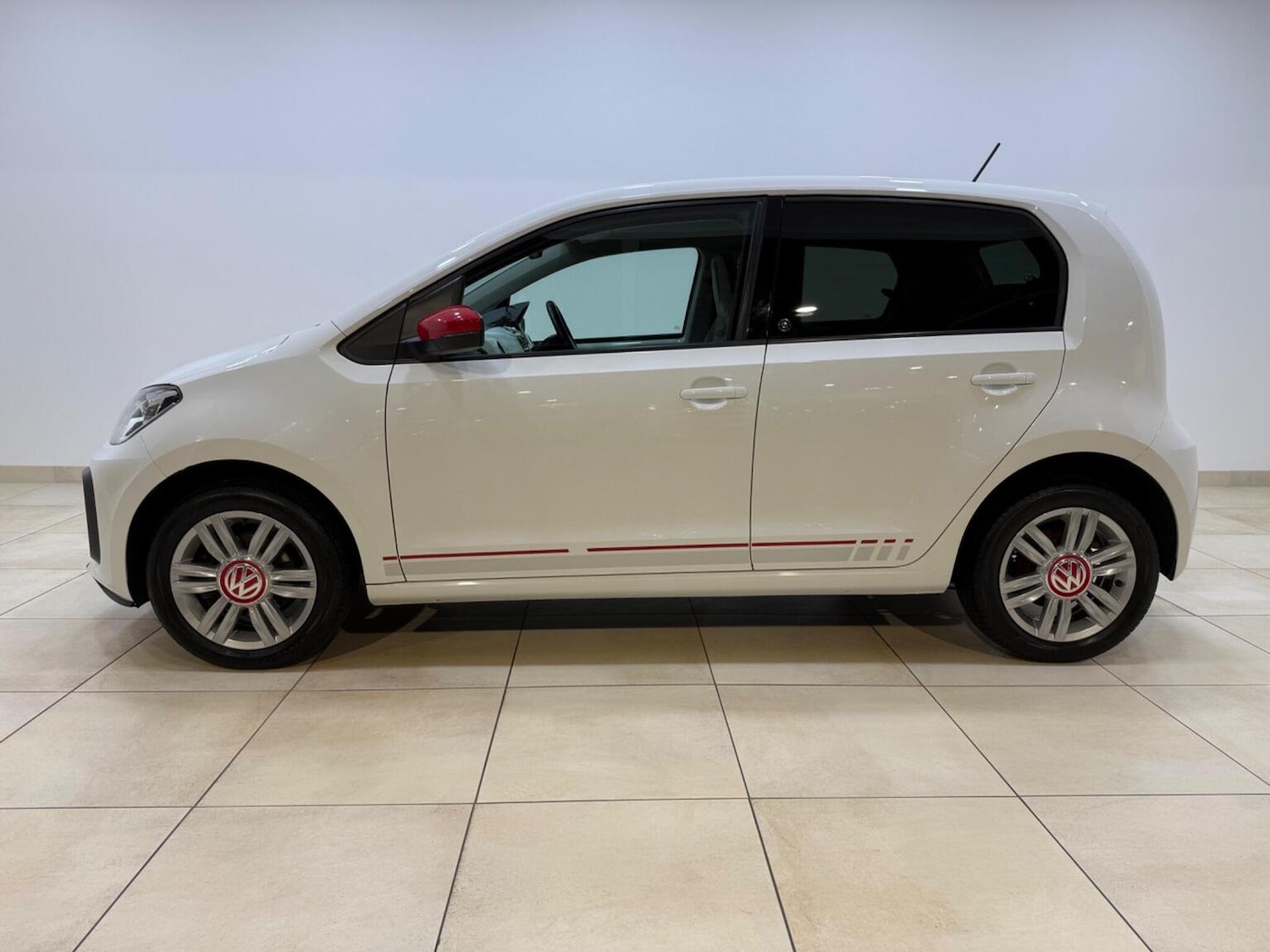 Used Volkswagen up! 2018 for sale - 77551385: Photo 4