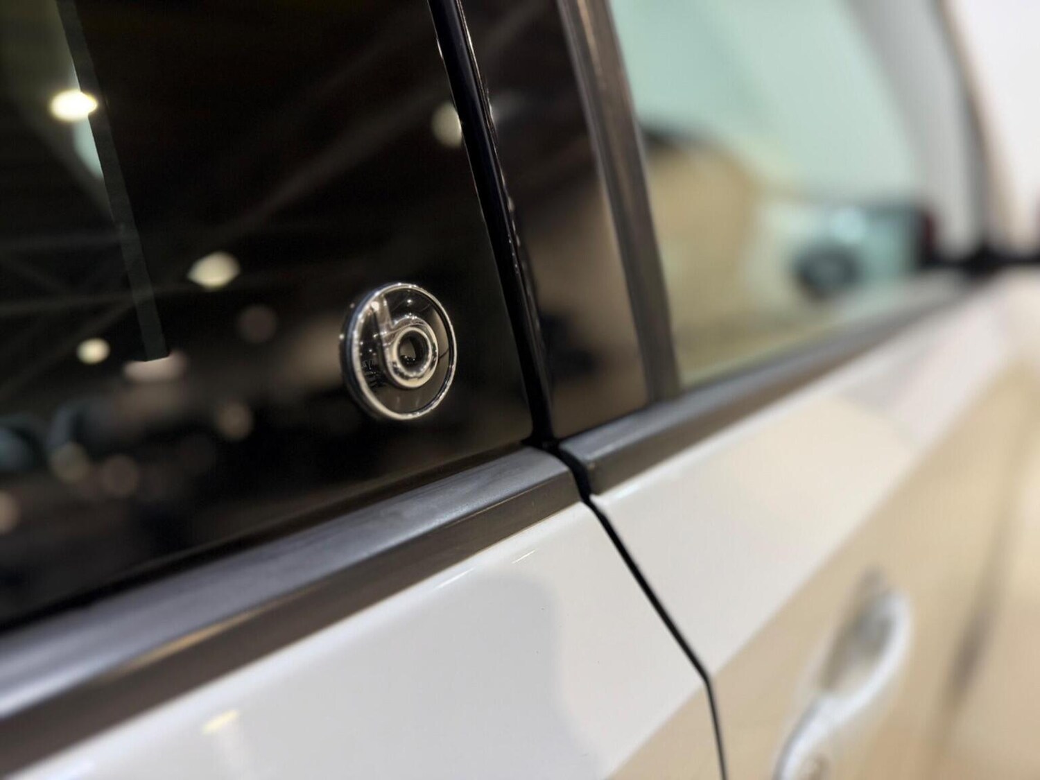 Used Volkswagen up! 2018 for sale - 77551385: Photo 52