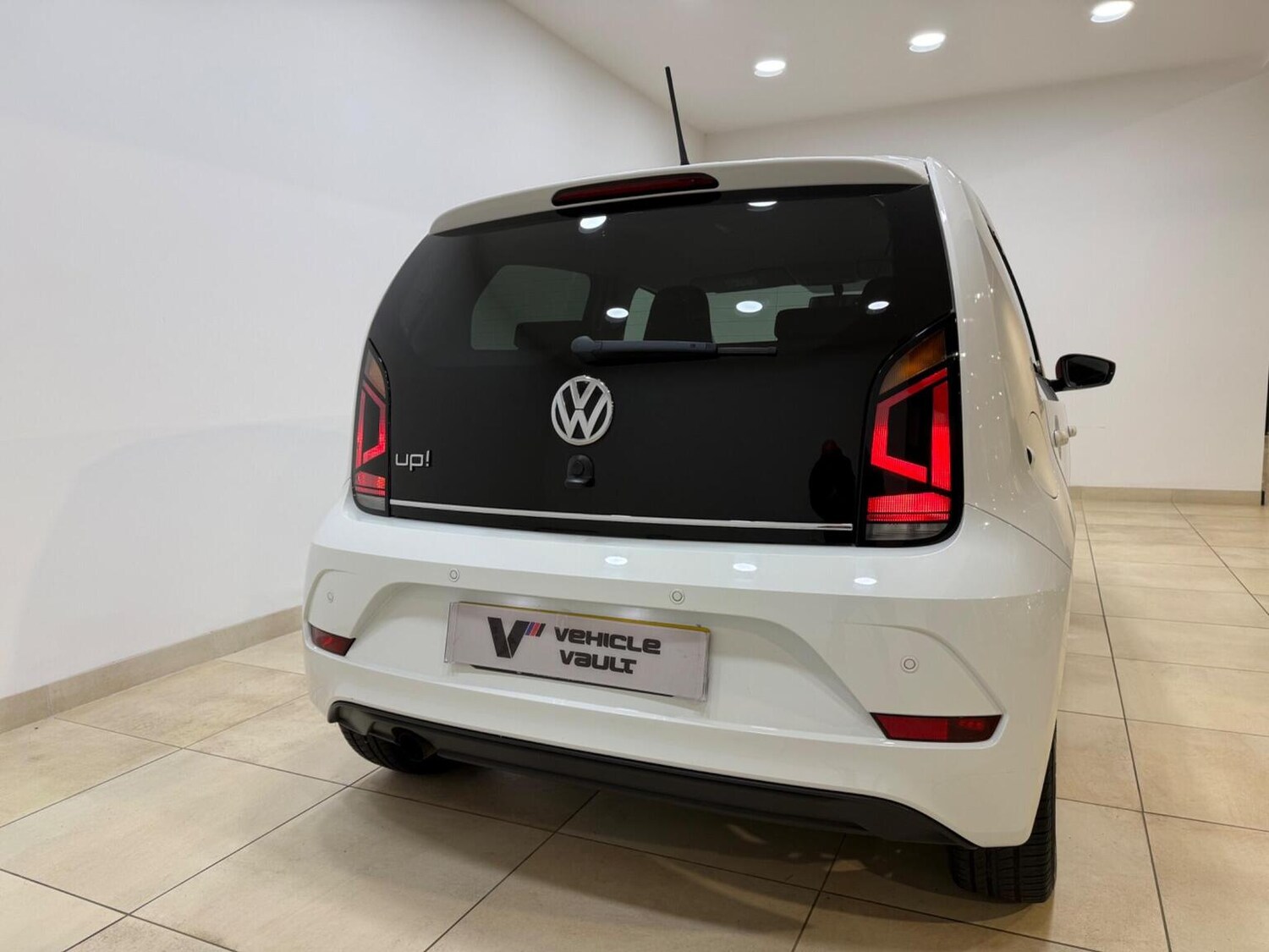 Used Volkswagen up! 2018 for sale - 77551385: Photo 9