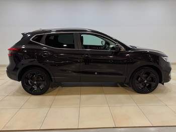 Used Nissan Qashqai 2017 for sale - 78414895: Photo