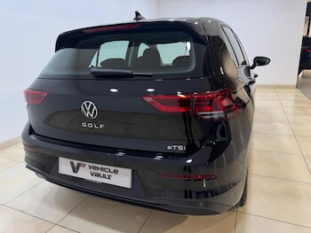 Used Volkswagen Golf 2023 for sale - 78070590: Photo